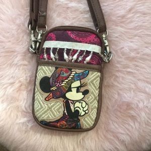 A minie mouse phone purse